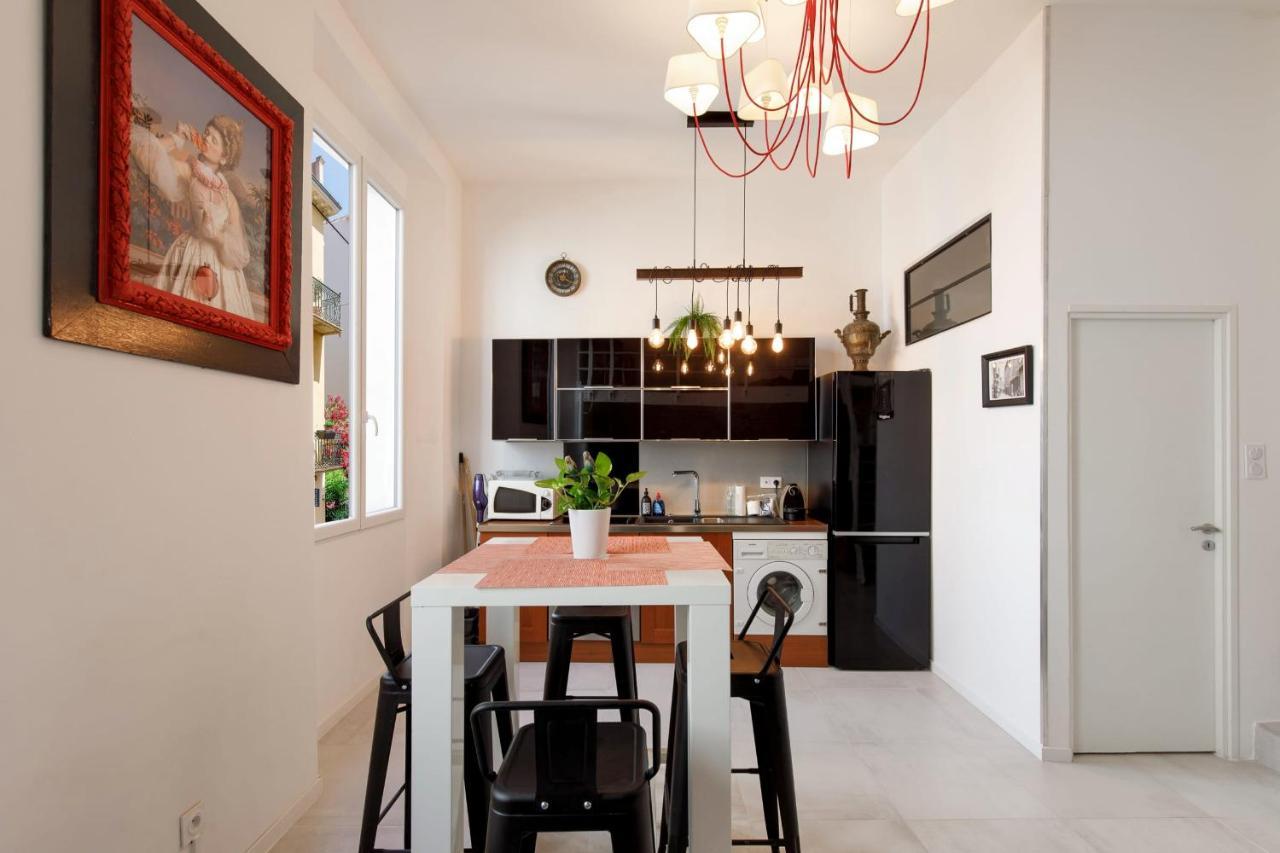 Апартаменты Superb Air-Conditioned Loft In The Heart Of Viel Антиб Экстерьер фото